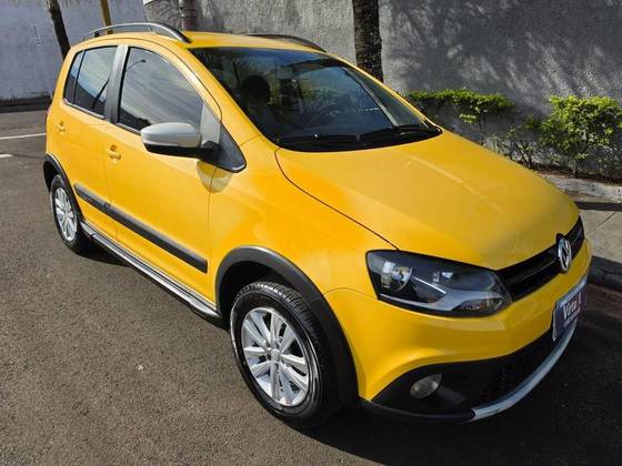VOLKSWAGEN CROSSFOX 1.6 MI FLEX 8V 4P MANUAL VOLKSWAGEN CROSSFOX 1.6 MI FLEX 8V 4P MANUAL